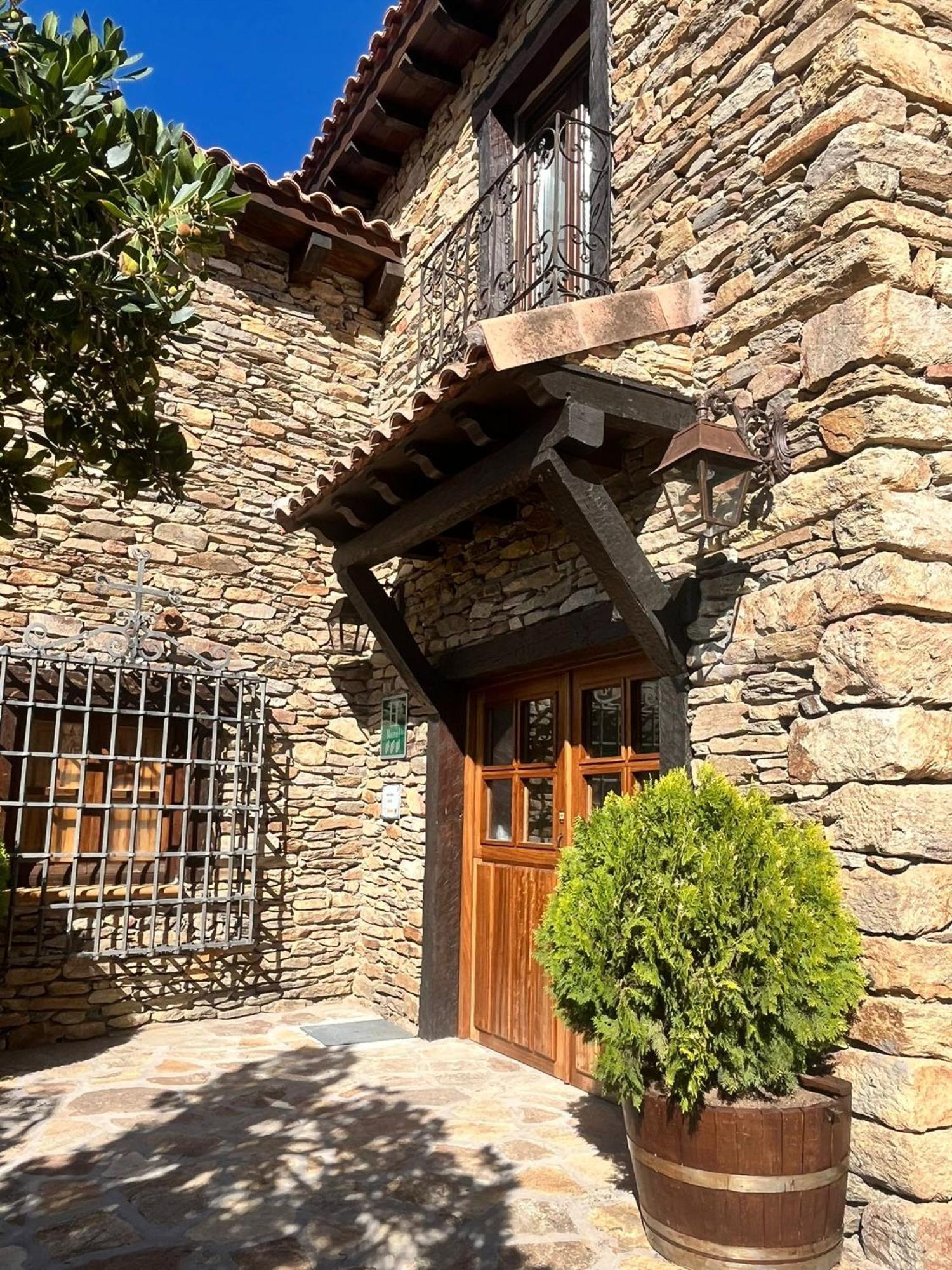 Hotel Rural Santui Horcajuelo de la Sierra Exterior foto